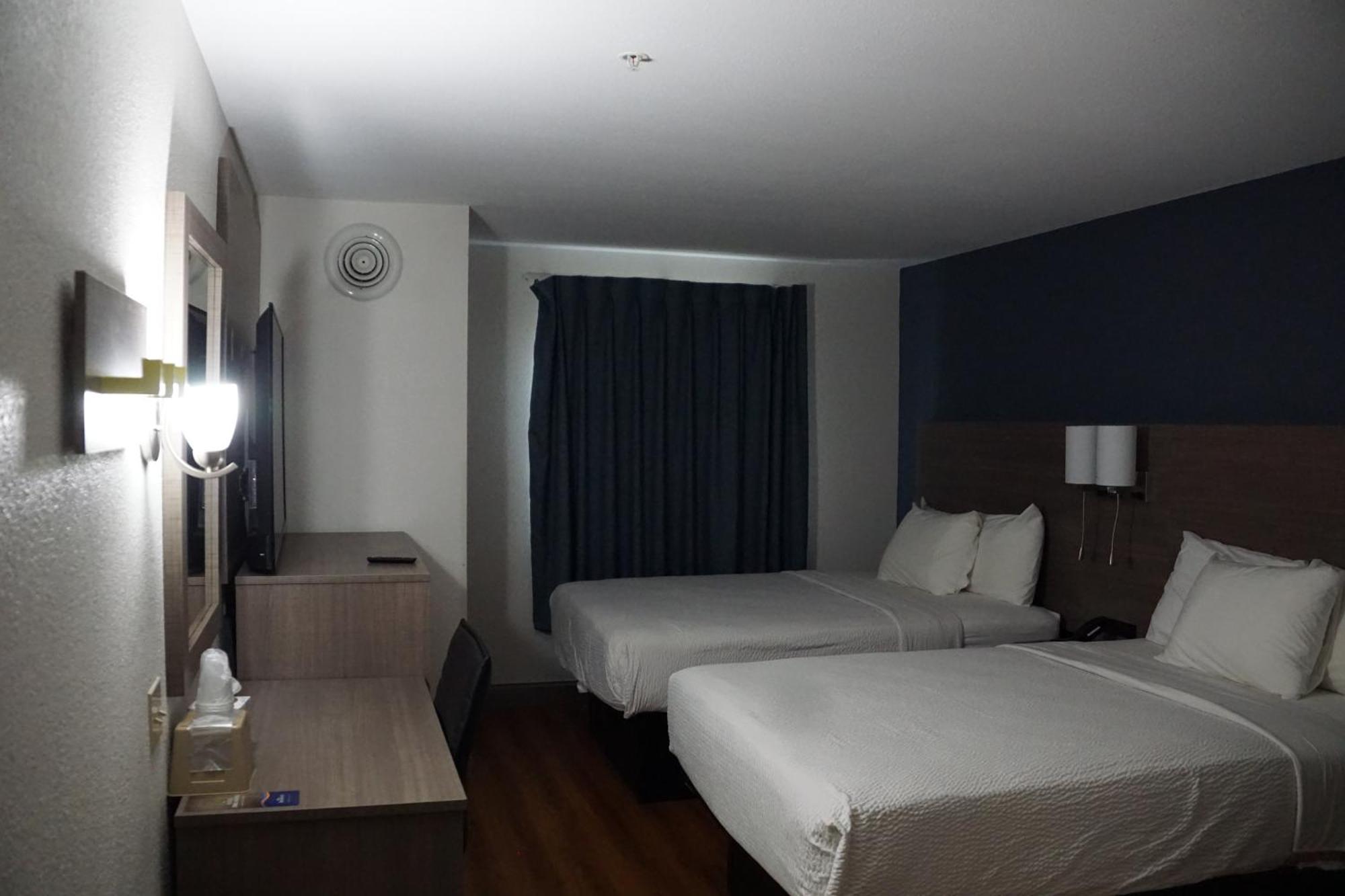 Days Inn By Wyndham Mexico Eksteriør bilde